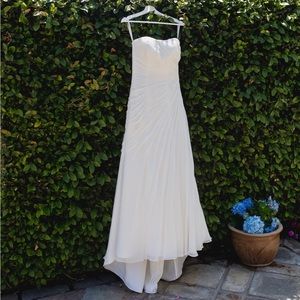 David’s Bridal strapless A-line wedding dress size 2